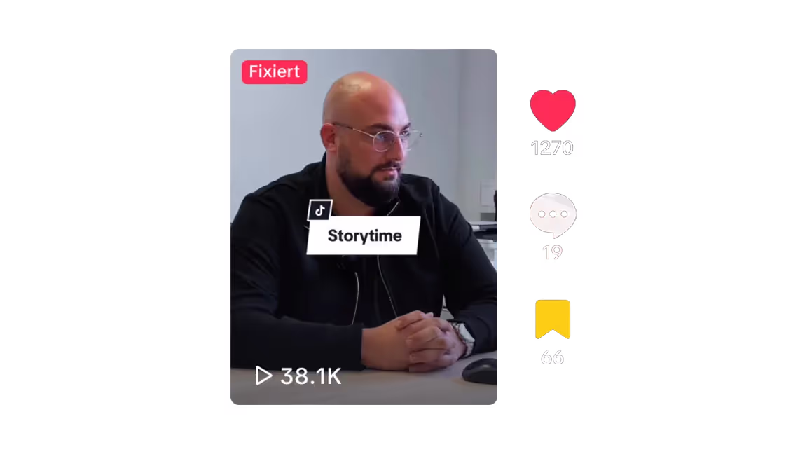 TikTok Vorschaubild. Man sieht einen Mann mit Glatze und Brille.